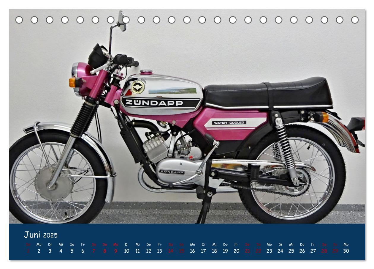 Bild: 9783435009596 | Vintage Mopeds (Tischkalender 2025 DIN A5 quer), CALVENDO...