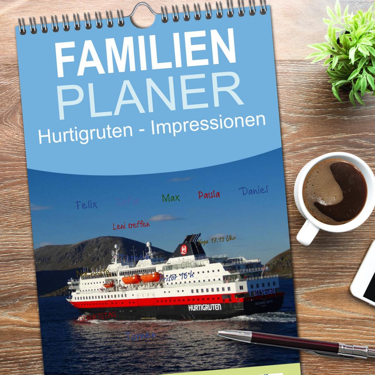 Bild: 9783457120361 | Familienplaner 2025 - Impressionen von Norwegen entlang der...