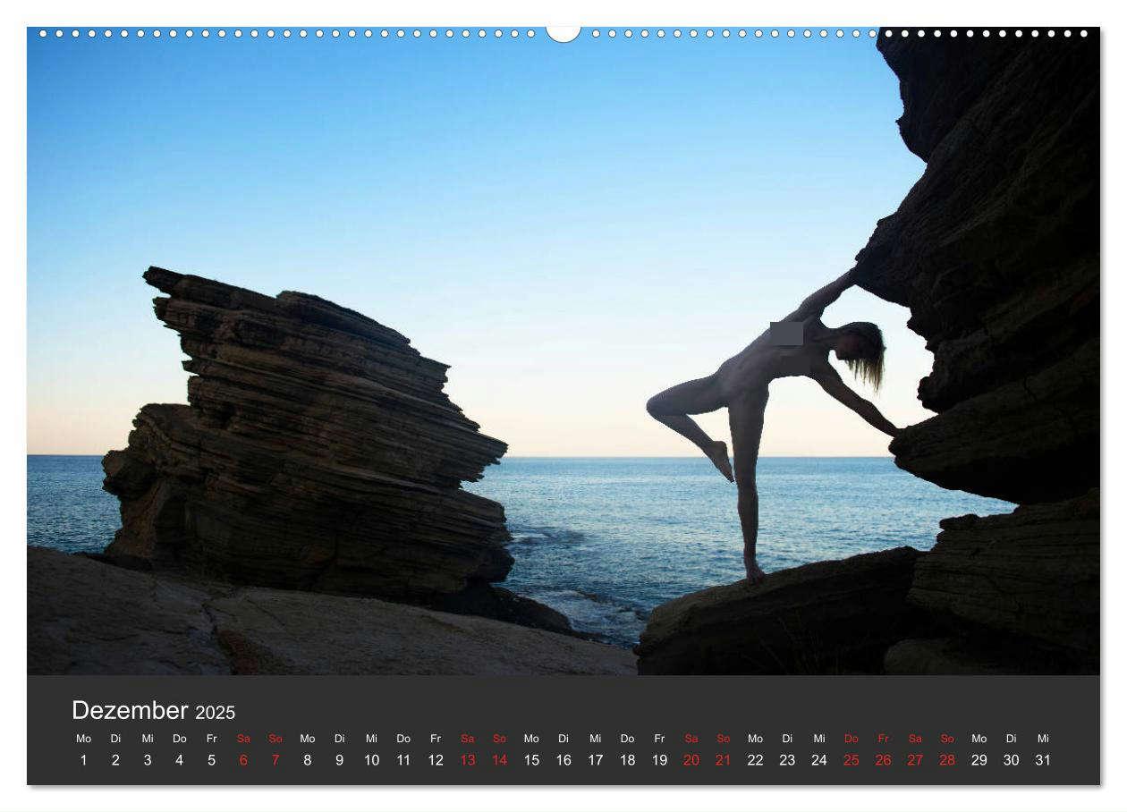 Bild: 9783435293773 | Aktfotografie am Meer (Wandkalender 2025 DIN A2 quer), CALVENDO...