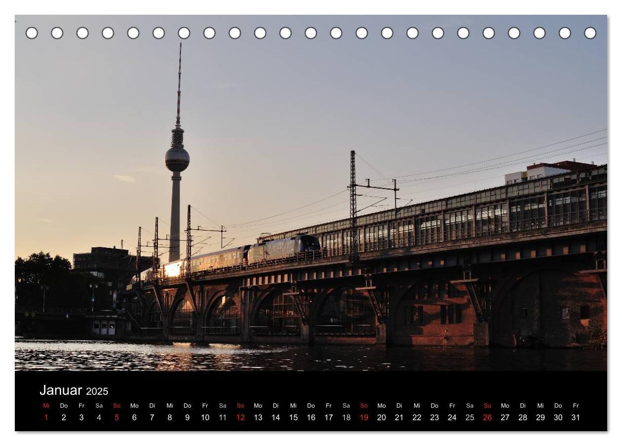 Bild: 9783435595099 | Auf Gleisen durch Berlin (Tischkalender 2025 DIN A5 quer), CALVENDO...