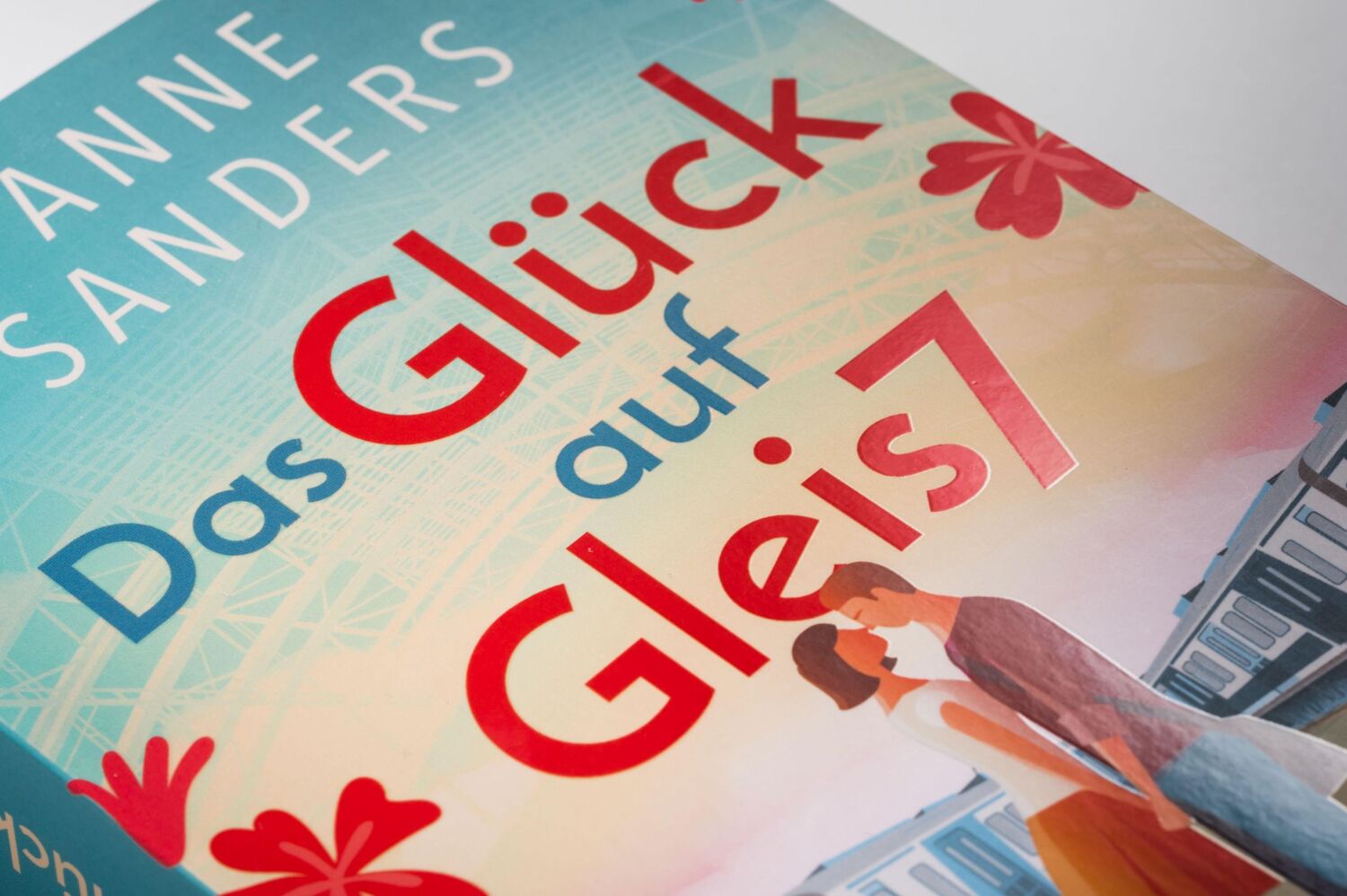 Bild: 9783764507664 | Das Glück auf Gleis 7 | Roman | Anne Sanders | Taschenbuch | 416 S.