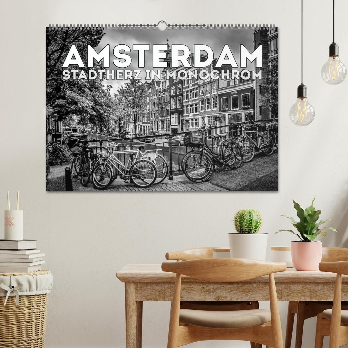 Bild: 9783435582198 | AMSTERDAM Stadtherz in Monochrom (Wandkalender 2025 DIN A2 quer),...