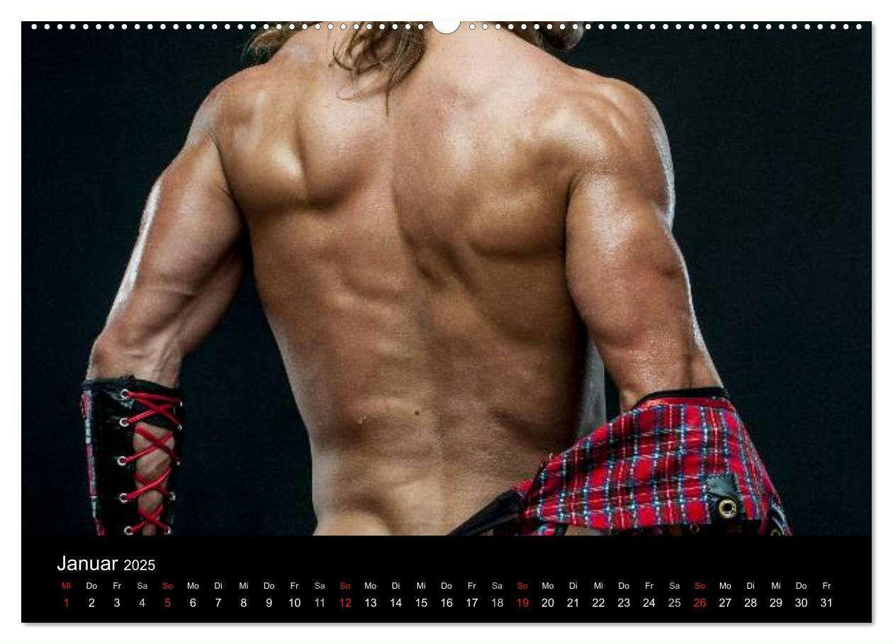 Bild: 9783435688777 | Männer - Erotische Gladiatoren (Wandkalender 2025 DIN A2 quer),...