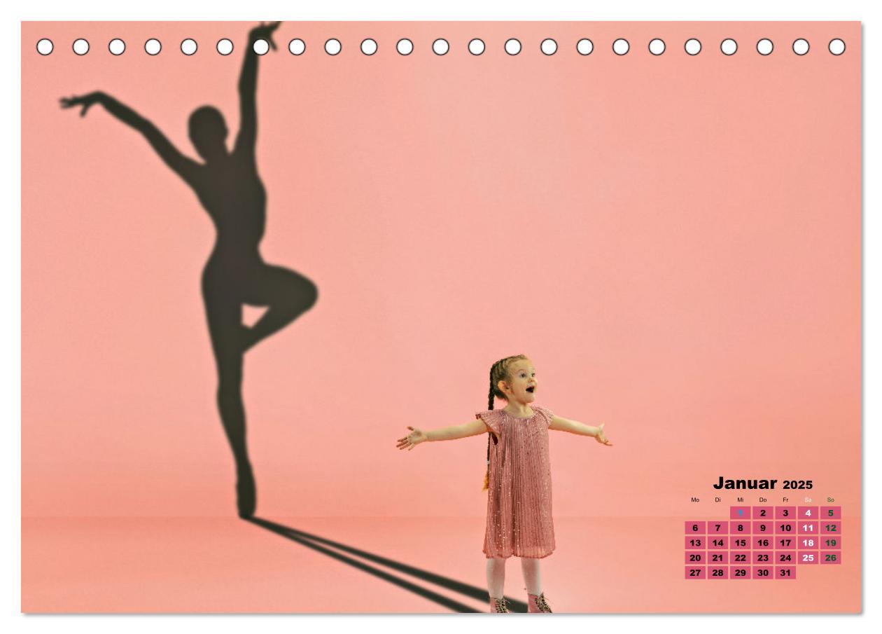 Bild: 9783457184141 | BALLETT - ein Hauch Magie (Tischkalender 2025 DIN A5 quer),...