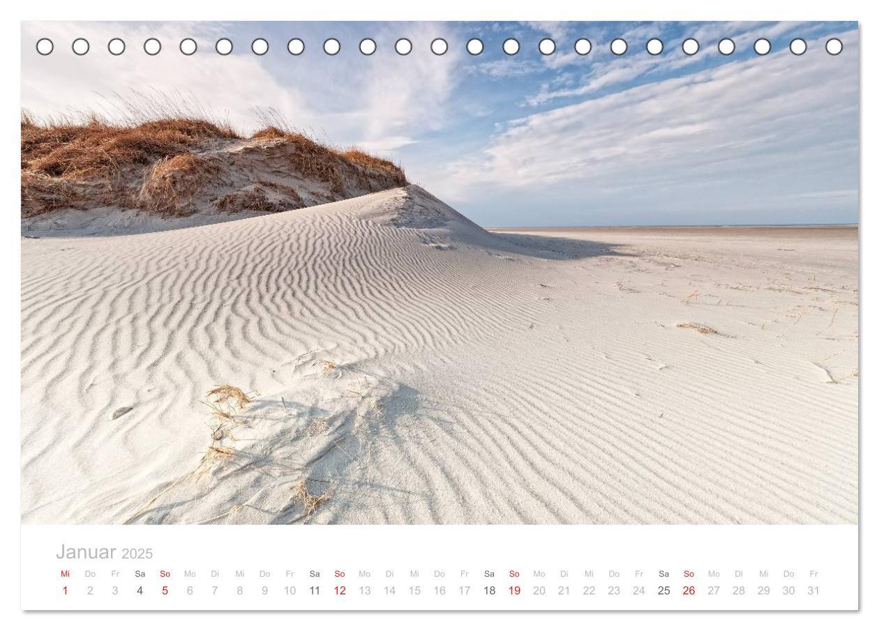 Bild: 9783435620791 | St. Peter-Ording (Tischkalender 2025 DIN A5 quer), CALVENDO...