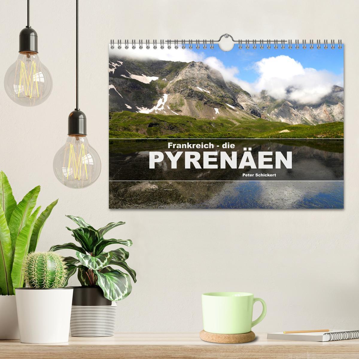 Bild: 9783457180211 | Frankreich - die Pyrenäen (Wandkalender 2025 DIN A4 quer), CALVENDO...