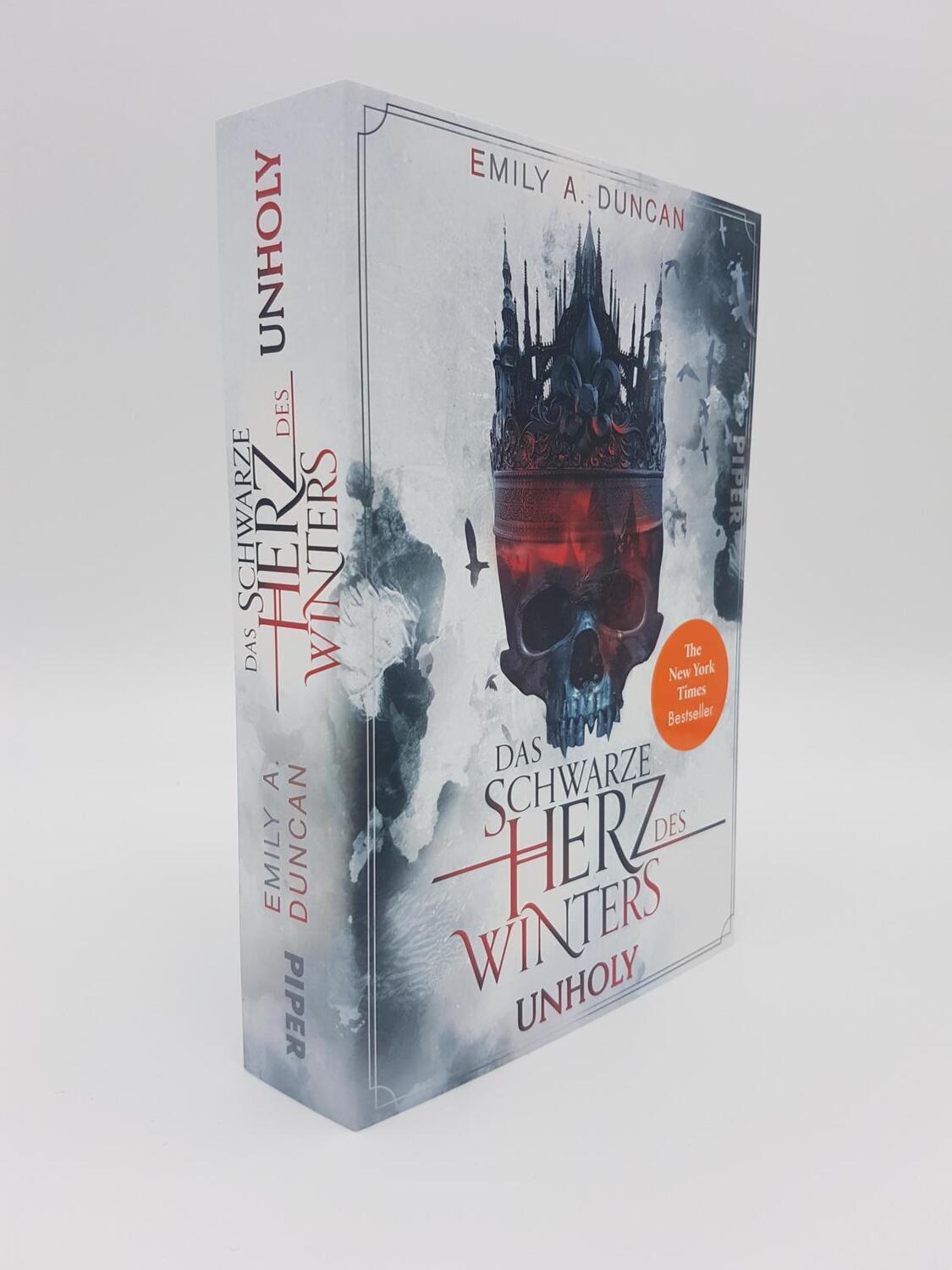 Bild: 9783492706513 | Das schwarze Herz des Winters - Unholy | Emily A. Duncan | Taschenbuch