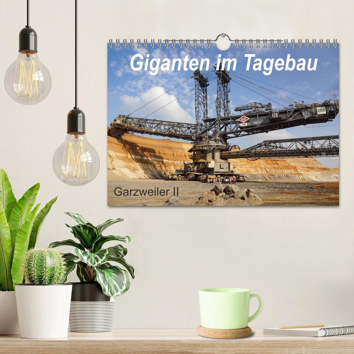 Bild: 9783435181520 | Giganten im Tagebau Garzweiler II (Wandkalender 2025 DIN A4 quer),...