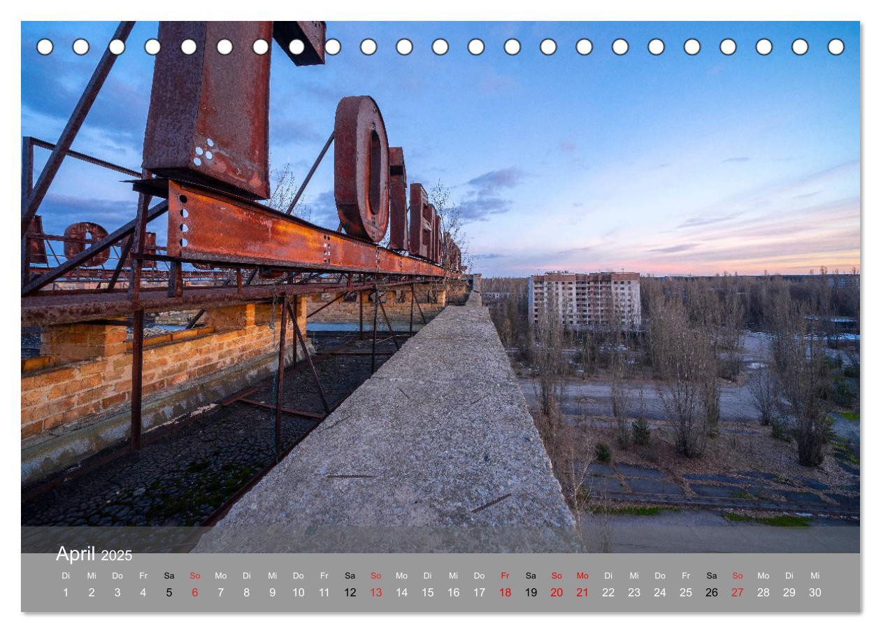 Bild: 9783435167586 | Tschernobyl - In der Sperrzone (Tischkalender 2025 DIN A5 quer),...