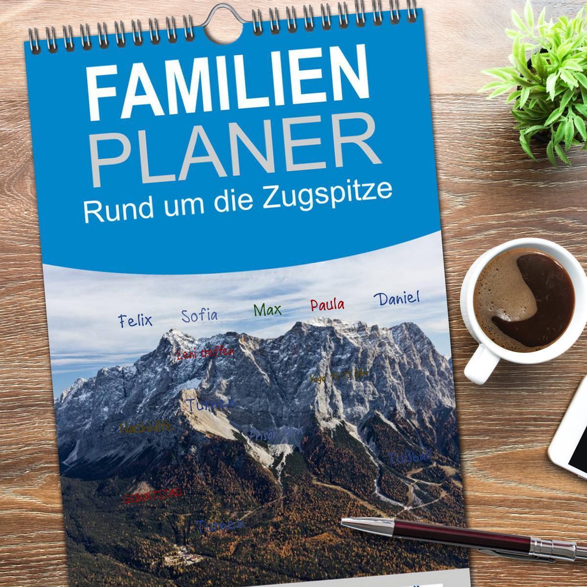 Bild: 9783457113448 | Familienplaner 2025 - Rund um die Zugspitze mit 5 Spalten...