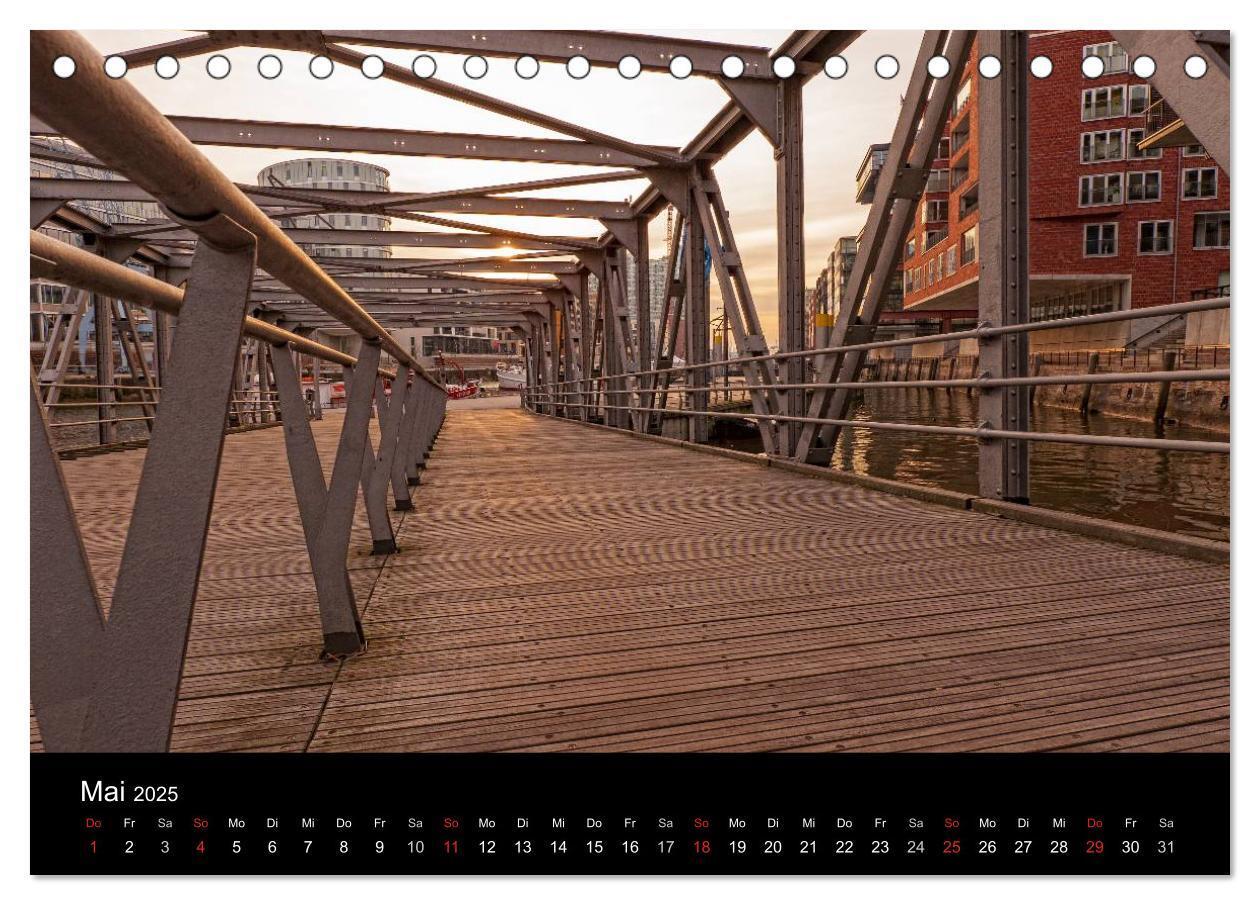 Bild: 9783435620821 | Hamburg . Das Tor zur Welt... (Tischkalender 2025 DIN A5 quer),...