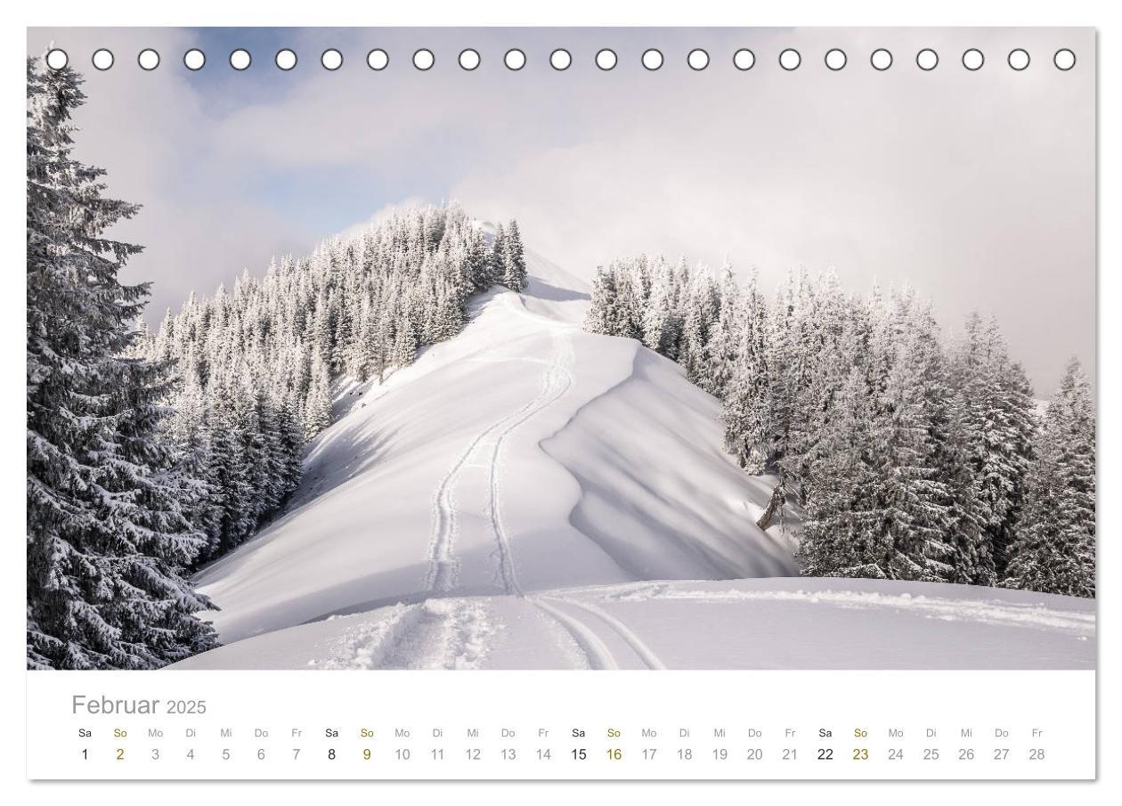 Bild: 9783435157112 | Berge - Die Schönheit der Alpen (Tischkalender 2025 DIN A5 quer),...