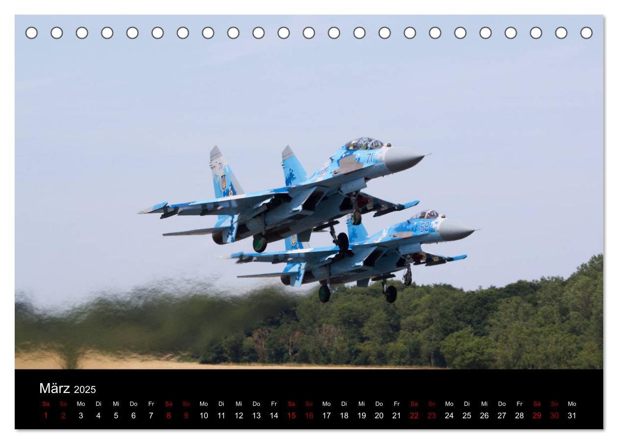 Bild: 9783435347568 | Militärjets (Tischkalender 2025 DIN A5 quer), CALVENDO Monatskalender