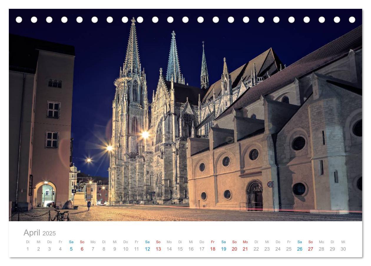 Bild: 9783435477326 | Regensburg - Welterbestadt an der Donau (Tischkalender 2025 DIN A5...