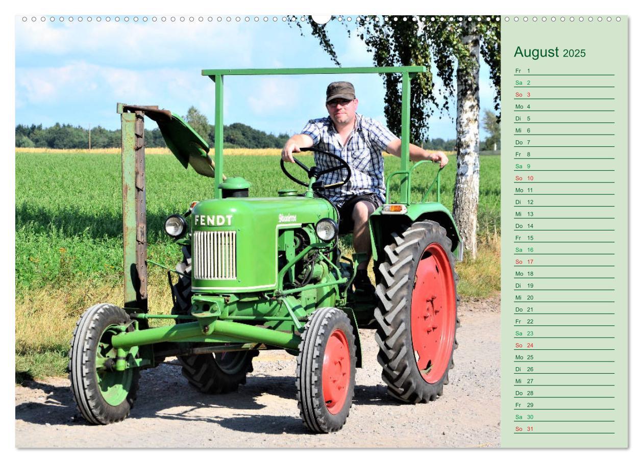 Bild: 9783435292387 | Oldtimer-Trecker on Tour (Wandkalender 2025 DIN A2 quer), CALVENDO...