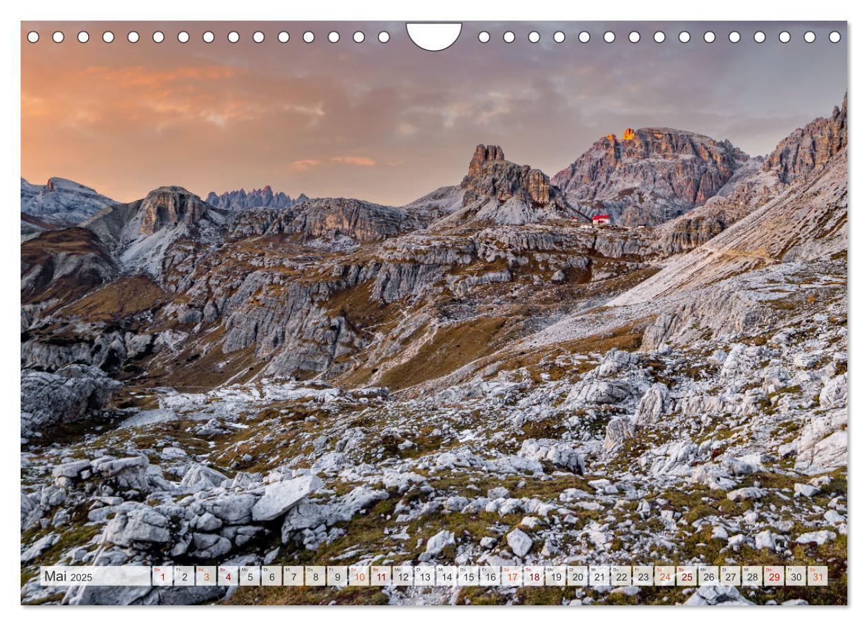 Bild: 9783383998072 | Bergwanderung Dolomiten rund um die Drei Zinnen (Wandkalender 2025...