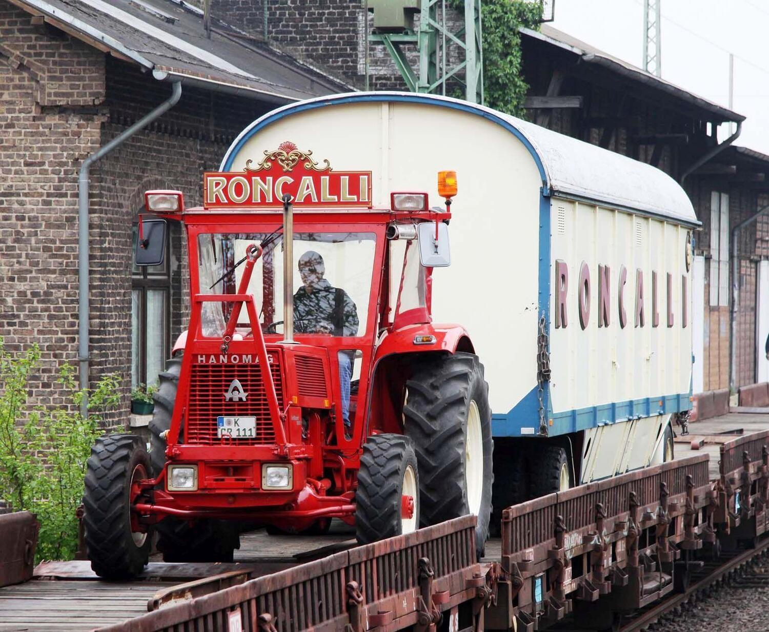 Bild: 9783751610650 | Zugmaschinen & Co. Bei Circus- und Schaustellerbetrieben | Marc Trappe