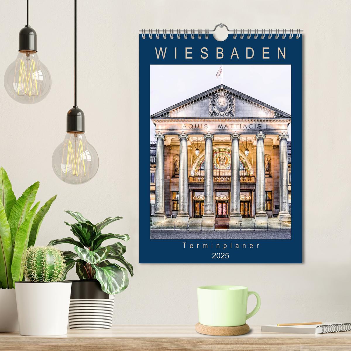 Bild: 9783435993086 | Wiesbaden Terminplaner (Wandkalender 2025 DIN A4 hoch), CALVENDO...