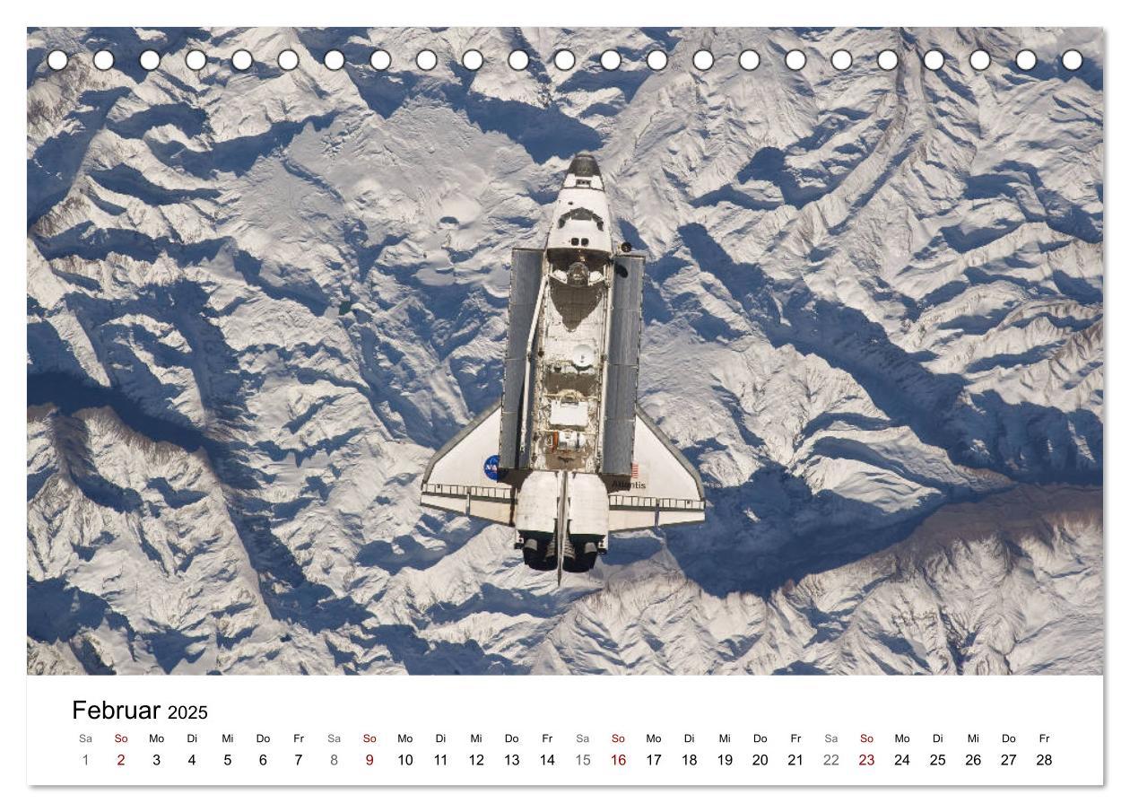 Bild: 9783435454280 | Abenteuer im Weltraum (Tischkalender 2025 DIN A5 quer), CALVENDO...