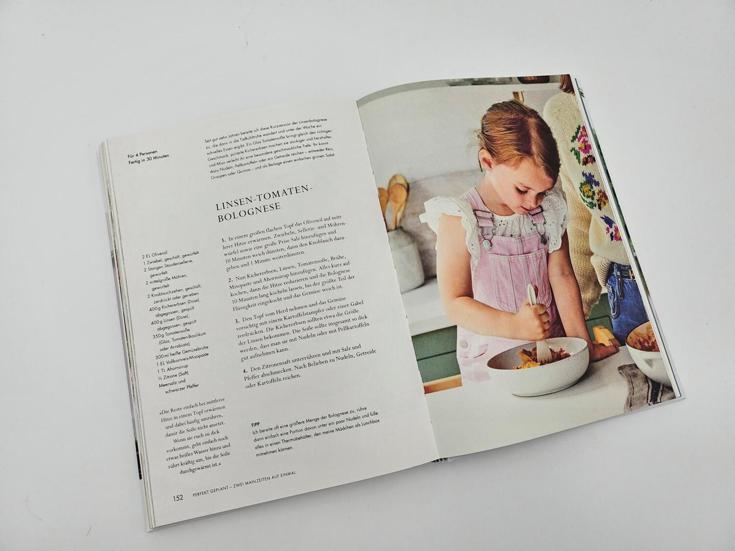 Bild: 9783827015105 | Deliciously Ella - Healthy Made Simple | Ella Mills | Buch | 192 S.