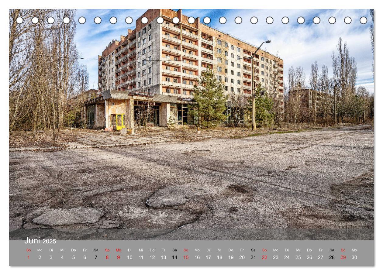 Bild: 9783435167586 | Tschernobyl - In der Sperrzone (Tischkalender 2025 DIN A5 quer),...