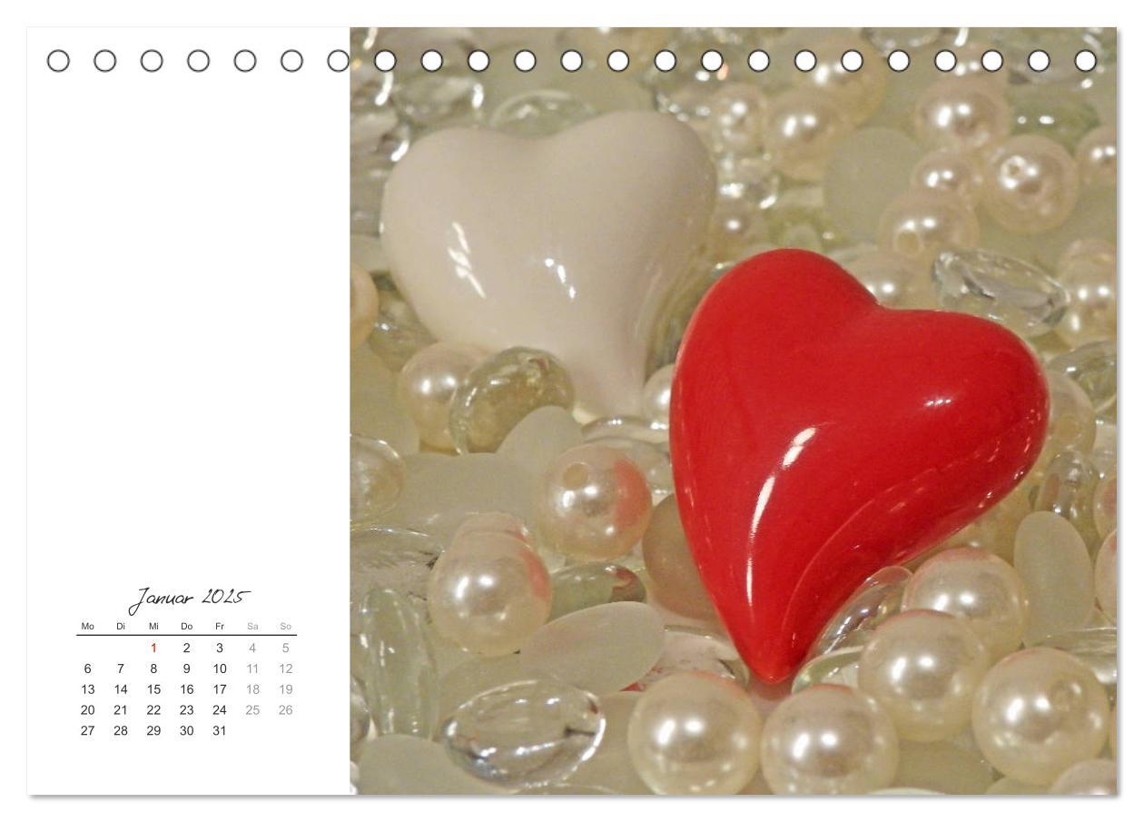 Bild: 9783435151455 | Ein Kalender voll Liebe (Tischkalender 2025 DIN A5 quer), CALVENDO...