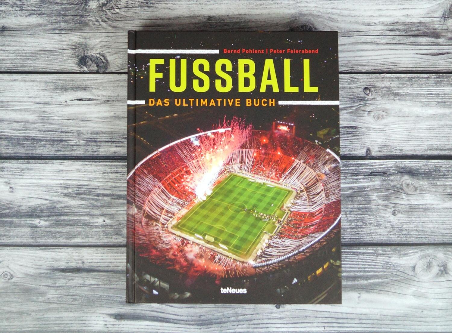 Bild: 9783961715572 | Fußball - Das ultimative Buch | Peter Feierabend (u. a.) | Buch | 2024