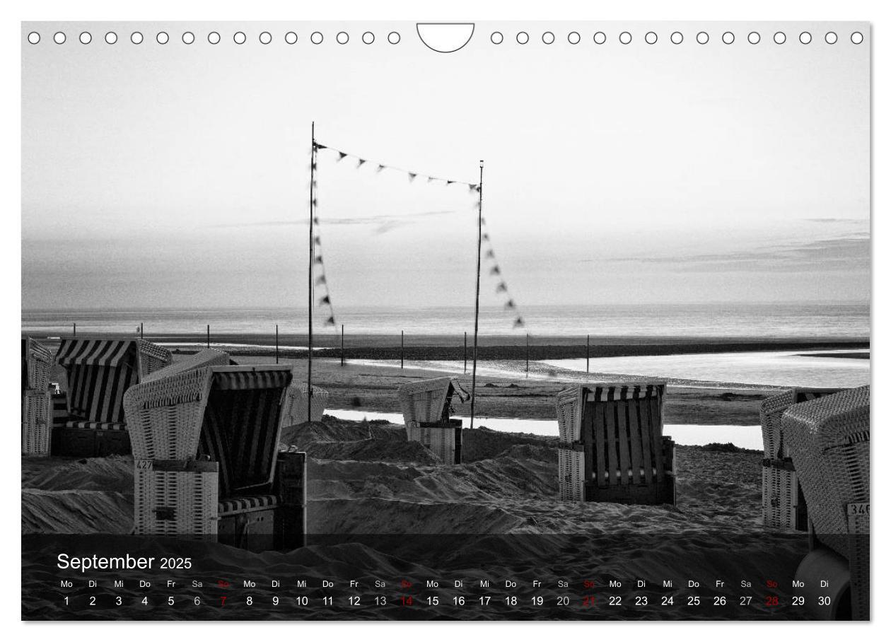 Bild: 9783435379095 | Wangerooge Noir (Wandkalender 2025 DIN A4 quer), CALVENDO...