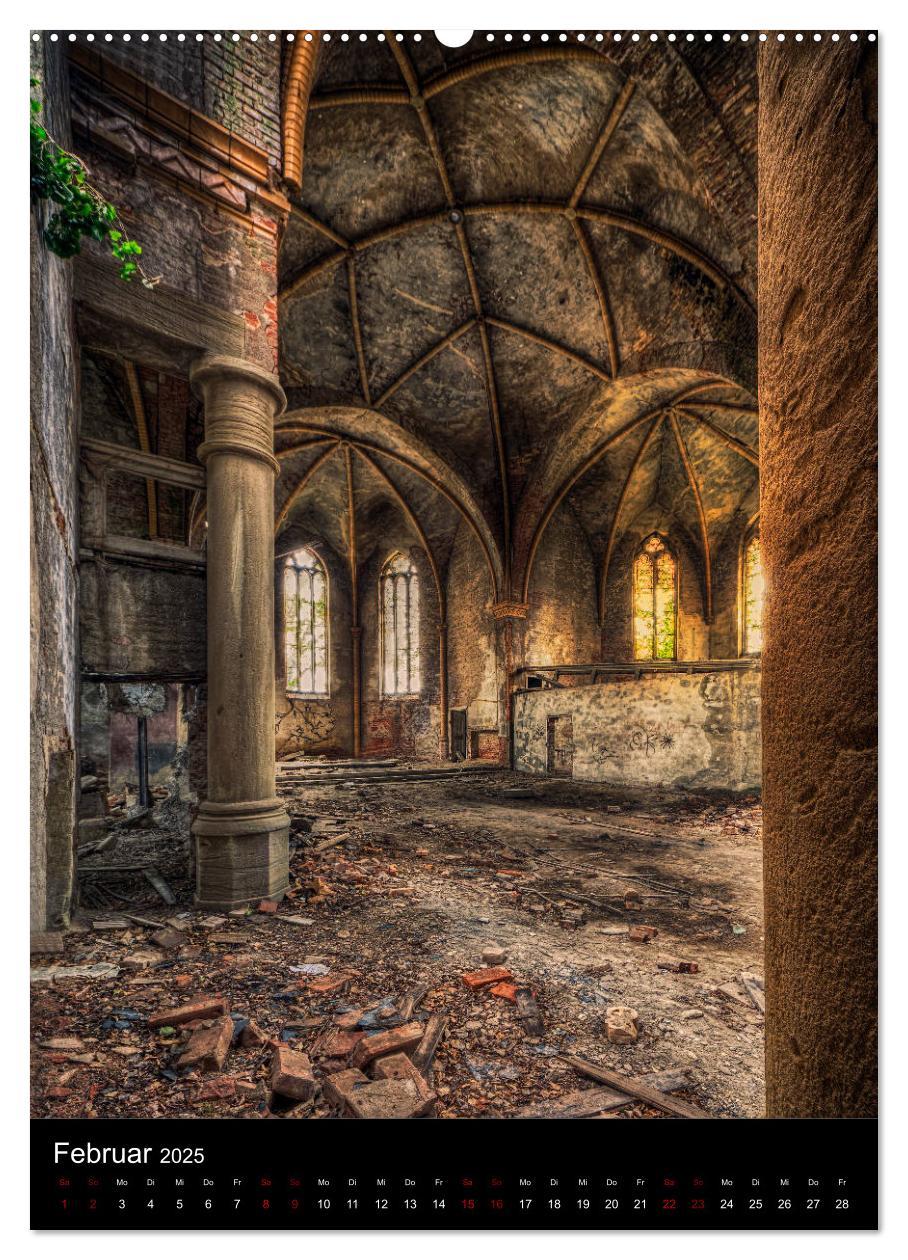 Bild: 9783435986712 | Lost Places - Verlassene Kirchen (Wandkalender 2025 DIN A2 hoch),...