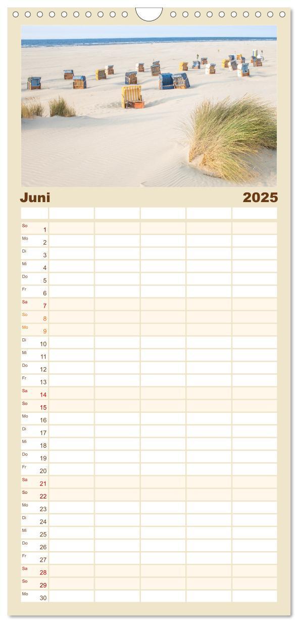 Bild: 9783457102978 | Familienplaner 2025 - Moin Juist mit 5 Spalten (Wandkalender, 21 x...