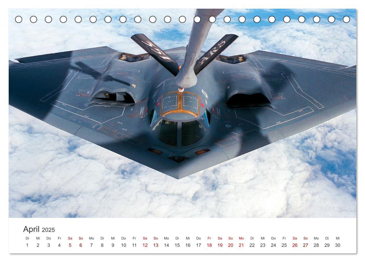 Bild: 9783383917622 | Kampfjets - Düsenjäger-Kalender (Tischkalender 2025 DIN A5 quer),...