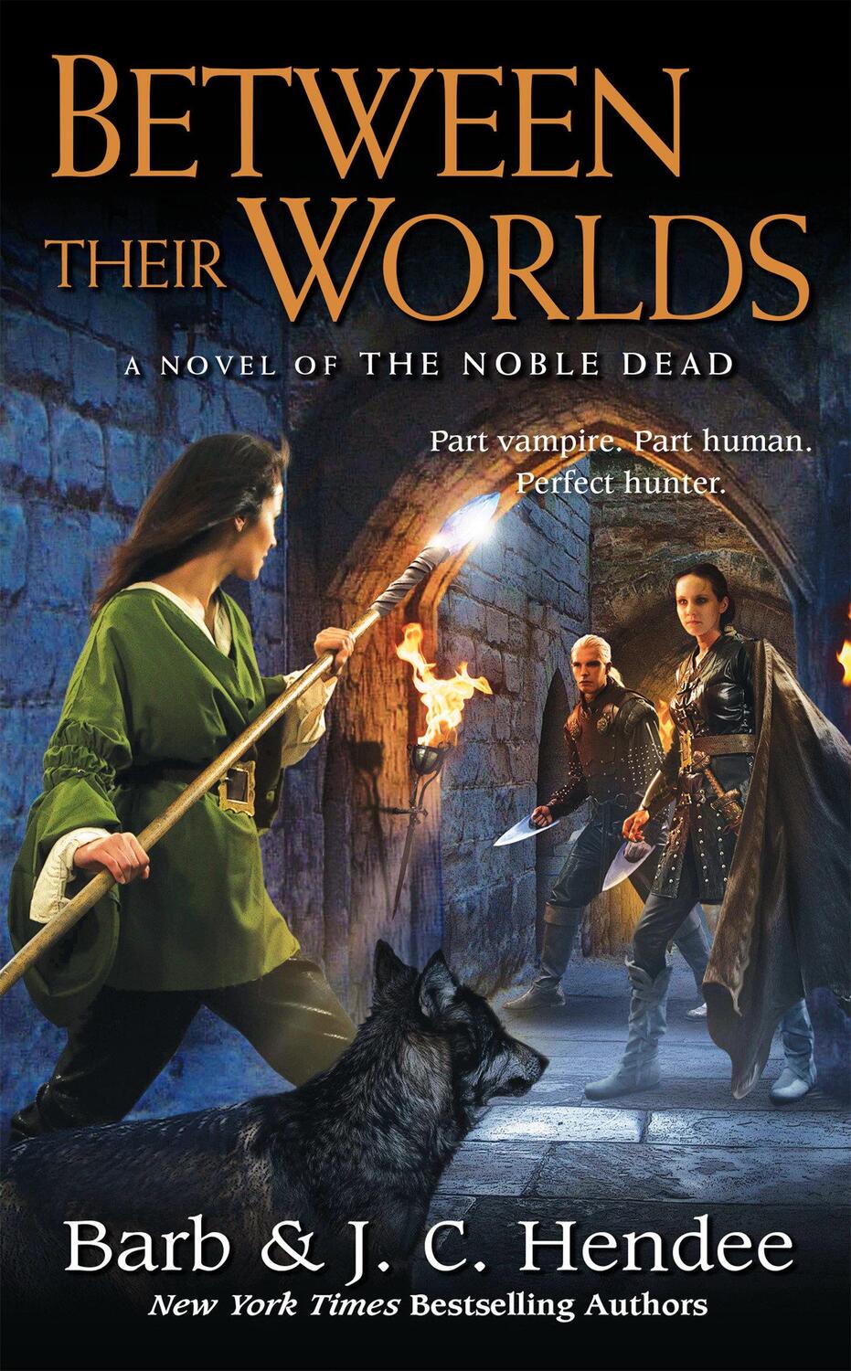 Cover: 9780451464729 | Between Their Worlds | Barb Hendee (u. a.) | Taschenbuch | Englisch