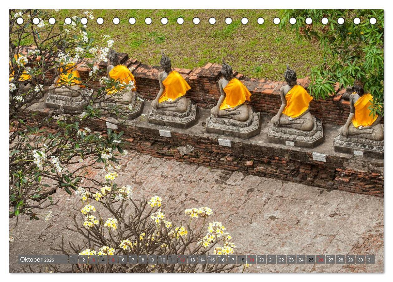 Bild: 9783435708802 | Buddha - Momente der inneren Einkehr (Tischkalender 2025 DIN A5...