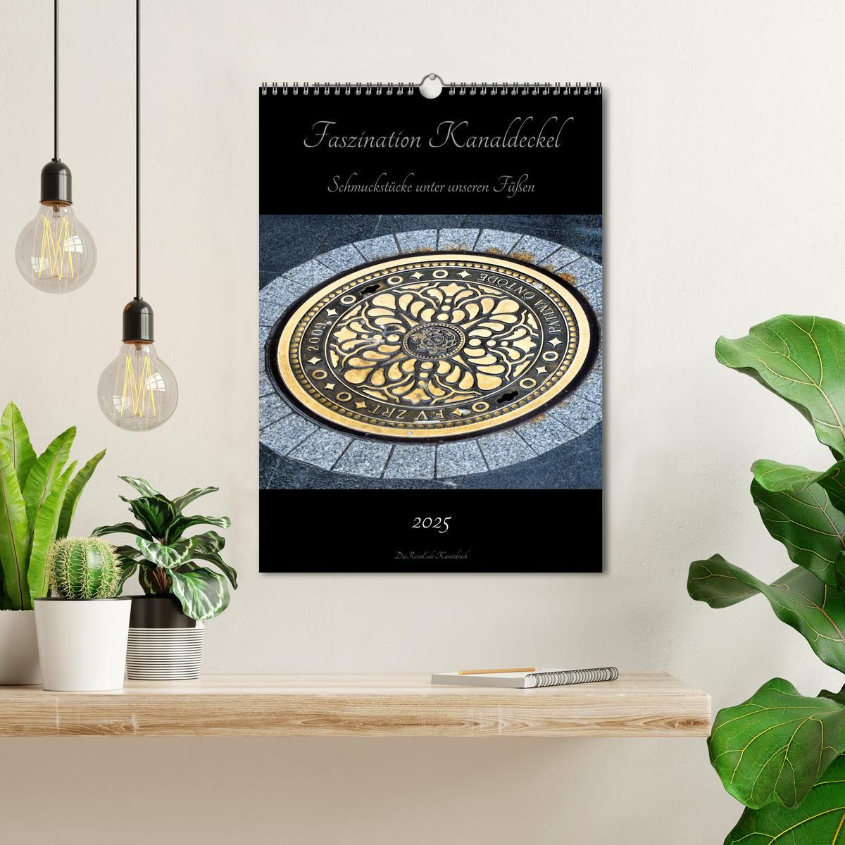 Bild: 9783435974641 | Faszination Kanaldeckel (Wandkalender 2025 DIN A3 hoch), CALVENDO...