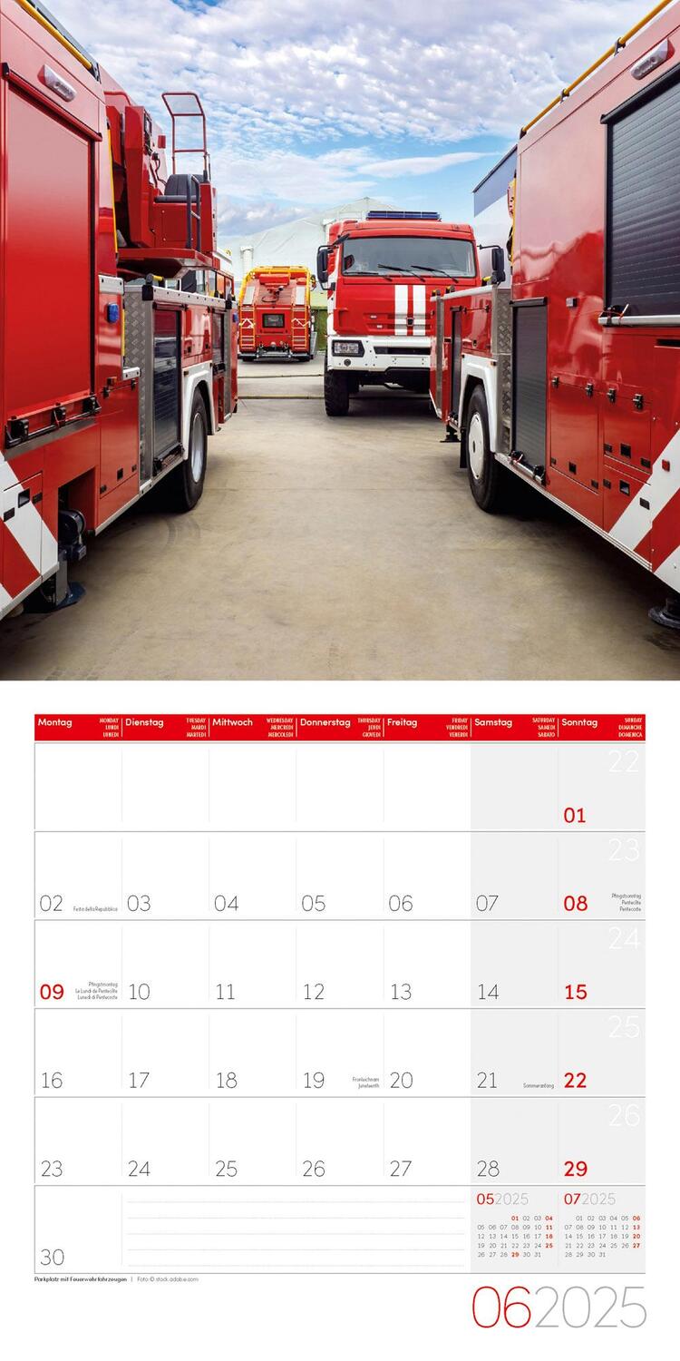 Bild: 9783838445175 | Feuerwehr Kalender 2025 - 30x30 | Ackermann Kunstverlag | Kalender