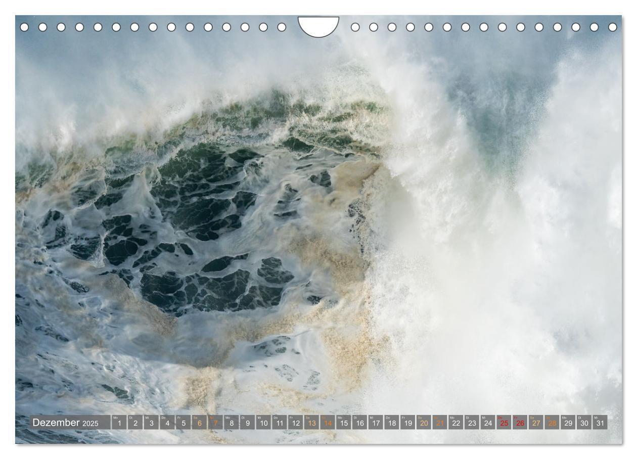 Bild: 9783457199497 | OCEAN POWER - Die Riesenwellen von Nazaré (Wandkalender 2025 DIN A4...