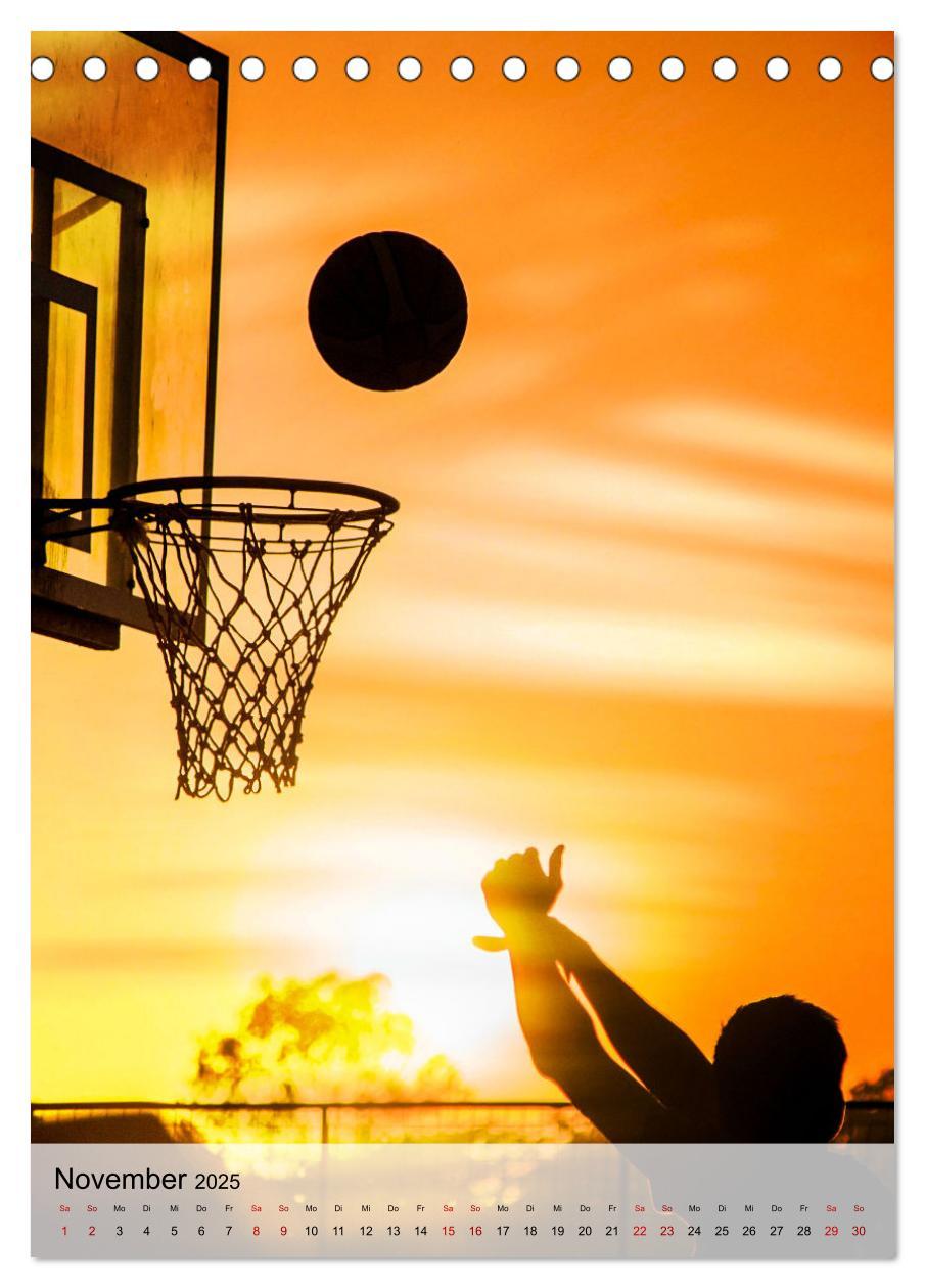 Bild: 9783435885091 | Basketball im Fokus (Tischkalender 2025 DIN A5 hoch), CALVENDO...