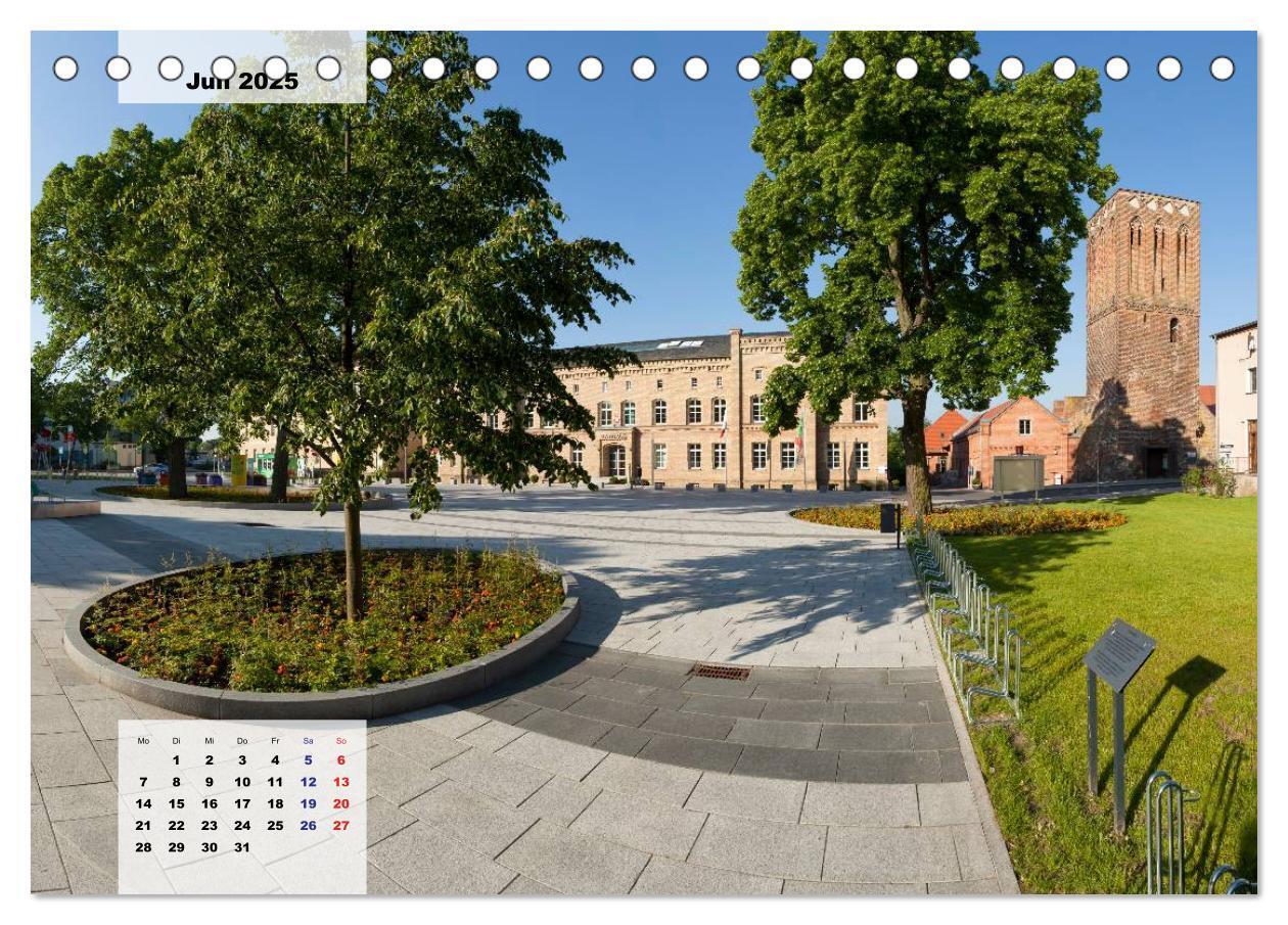 Bild: 9783435605453 | Prenzlau - Stadt im Herzen der Uckermark (Tischkalender 2025 DIN A5...