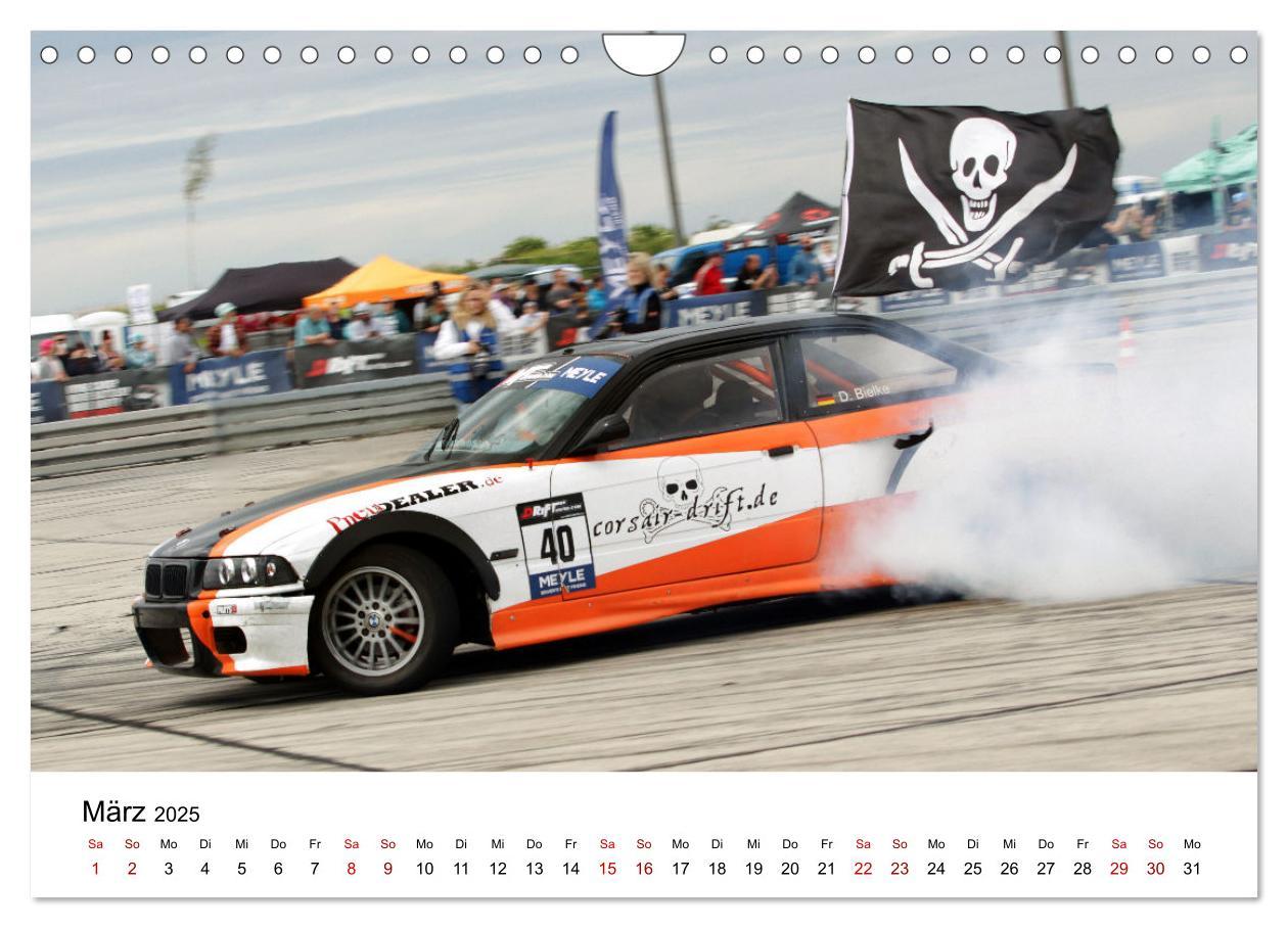 Bild: 9783435100736 | Driftwinkel Extrem (Wandkalender 2025 DIN A4 quer), CALVENDO...