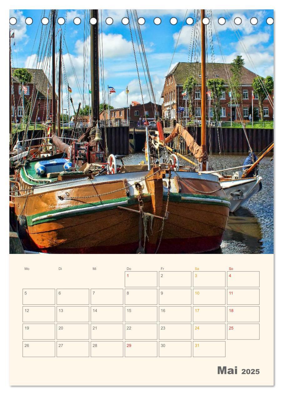 Bild: 9783457051405 | Ostfriesland - Carolinensiel, der Museumshafen (Tischkalender 2025...