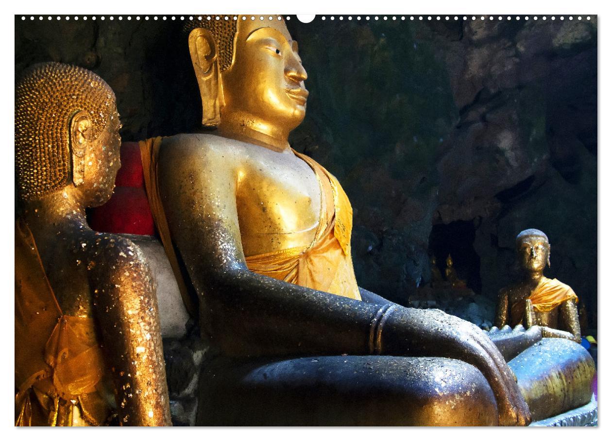 Bild: 9783435791859 | Buddhas tief im Fels (Wandkalender 2025 DIN A2 quer), CALVENDO...