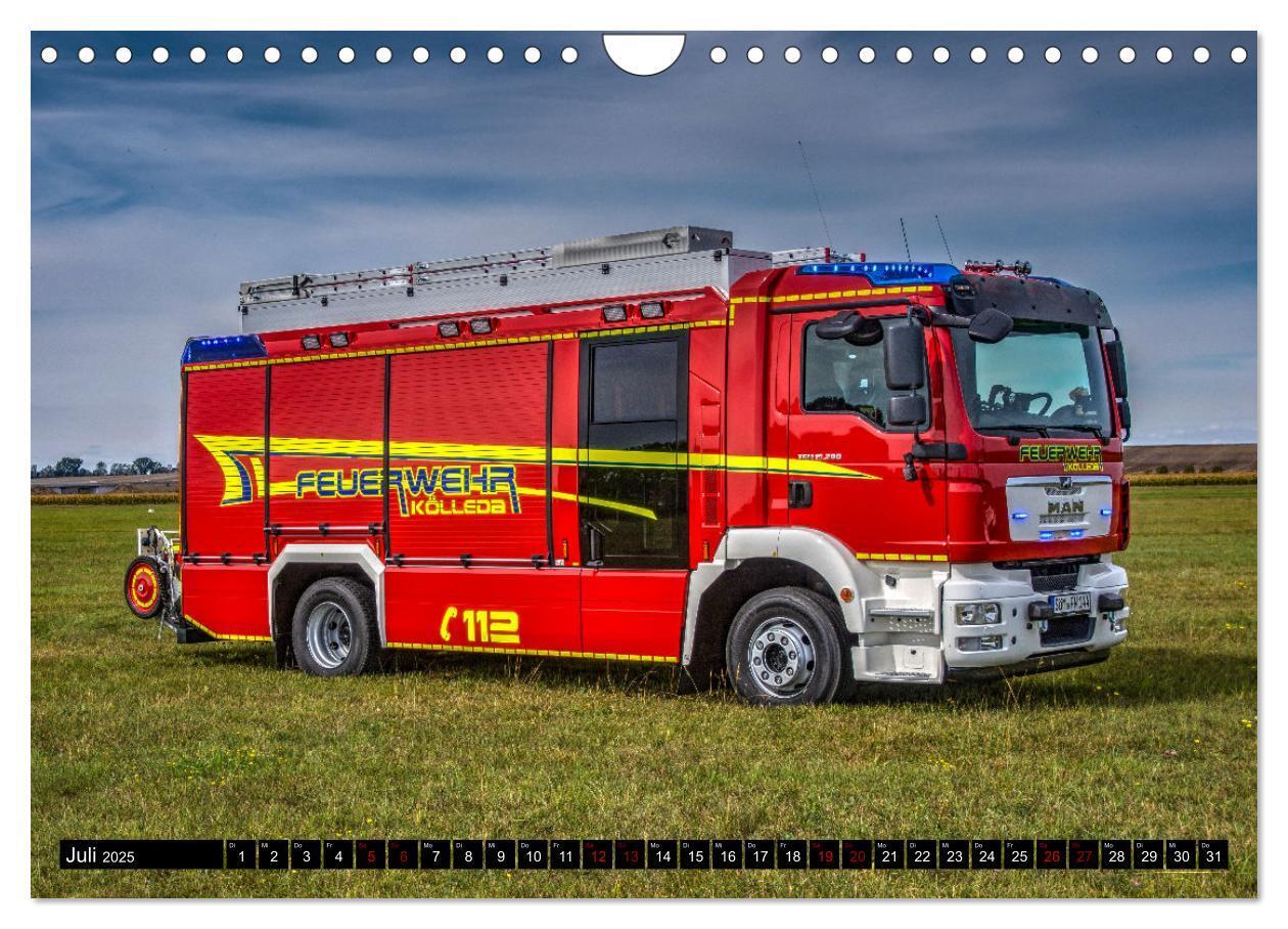 Bild: 9783435037322 | Feuerwehrfahrzeuge (Wandkalender 2025 DIN A4 quer), CALVENDO...