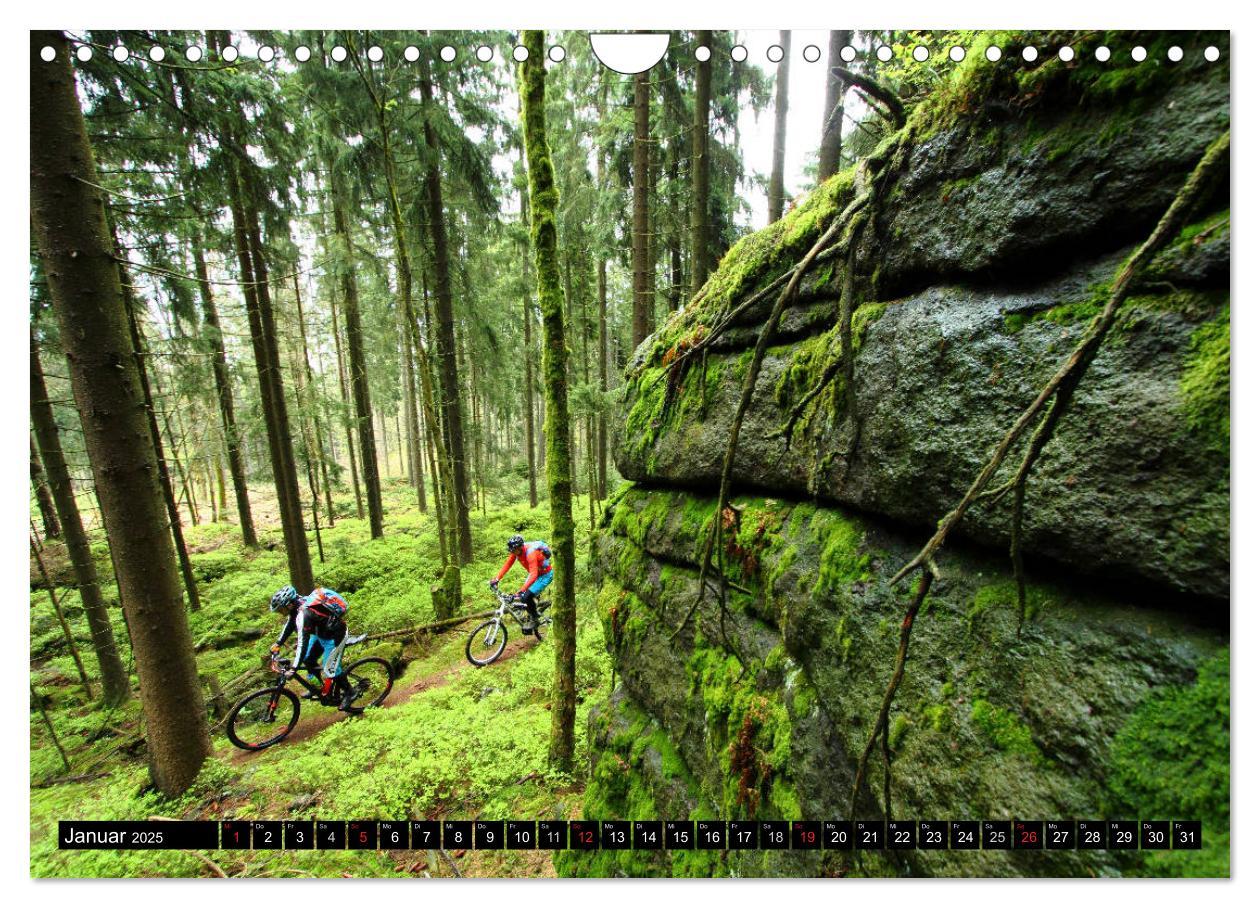 Bild: 9783435354139 | Mountainbike Traumpfade (Wandkalender 2025 DIN A4 quer), CALVENDO...