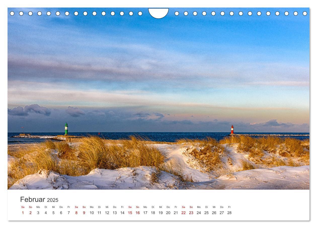 Bild: 9783435029839 | Warnemünde by Olaf Rehmert (Wandkalender 2025 DIN A4 quer),...