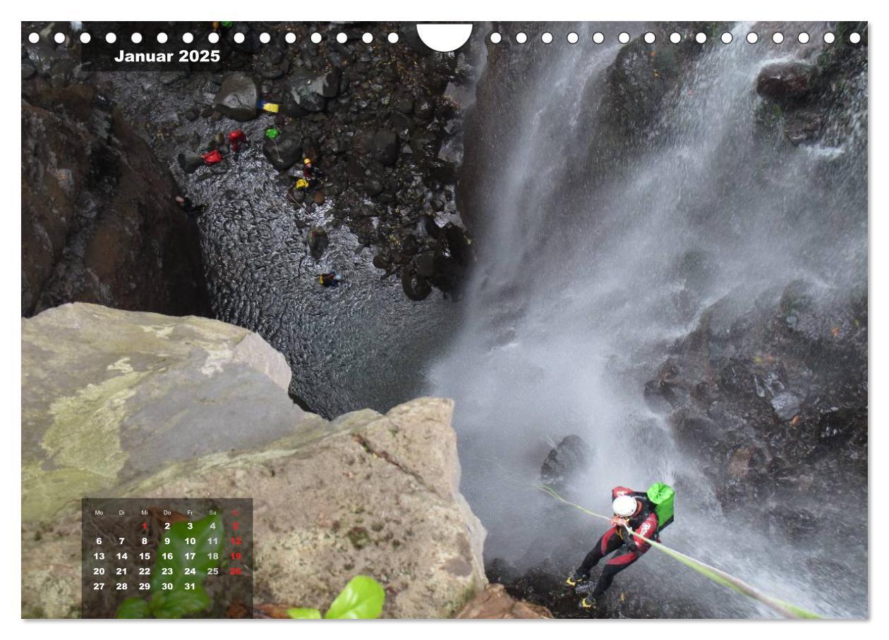 Bild: 9783435630561 | Abenteuer Canyoning (Wandkalender 2025 DIN A4 quer), CALVENDO...