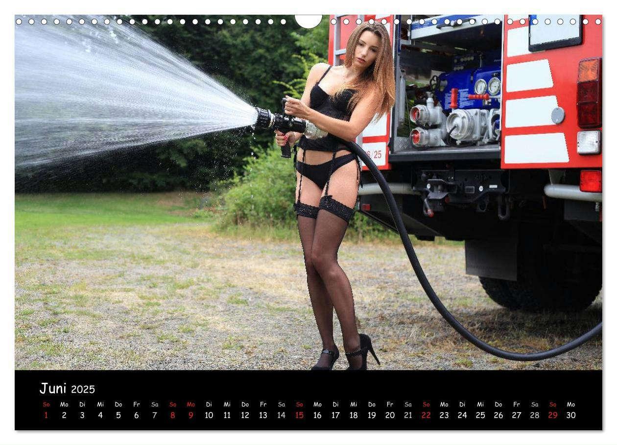 Bild: 9783435787258 | Feuerwehrkalender II ¿ Erotische Fotografien von Thomas Siepmann...