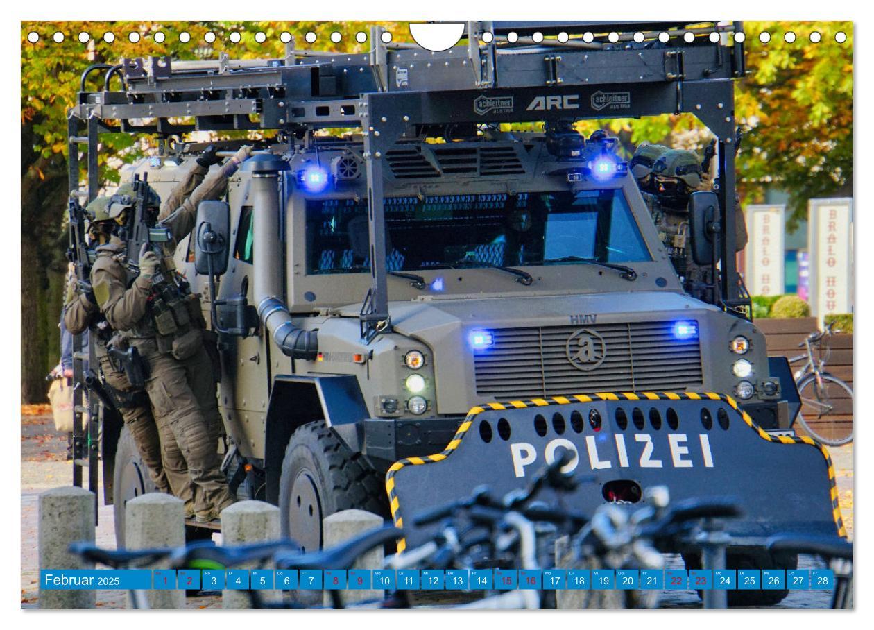 Bild: 9783383869228 | Aktionstag der Polizei (Wandkalender 2025 DIN A4 quer), CALVENDO...