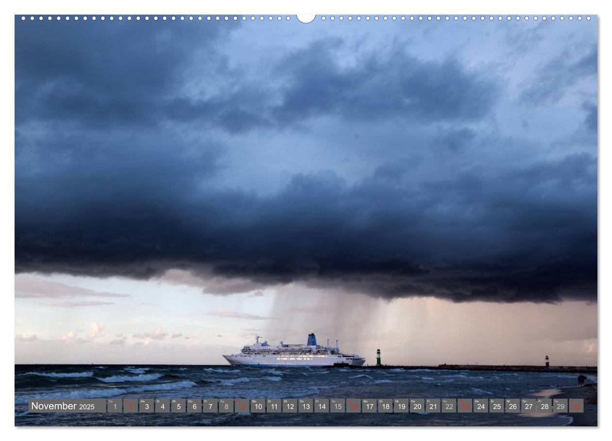 Bild: 9783435592470 | Kreuzfahrt Warnemünde (Wandkalender 2025 DIN A2 quer), CALVENDO...