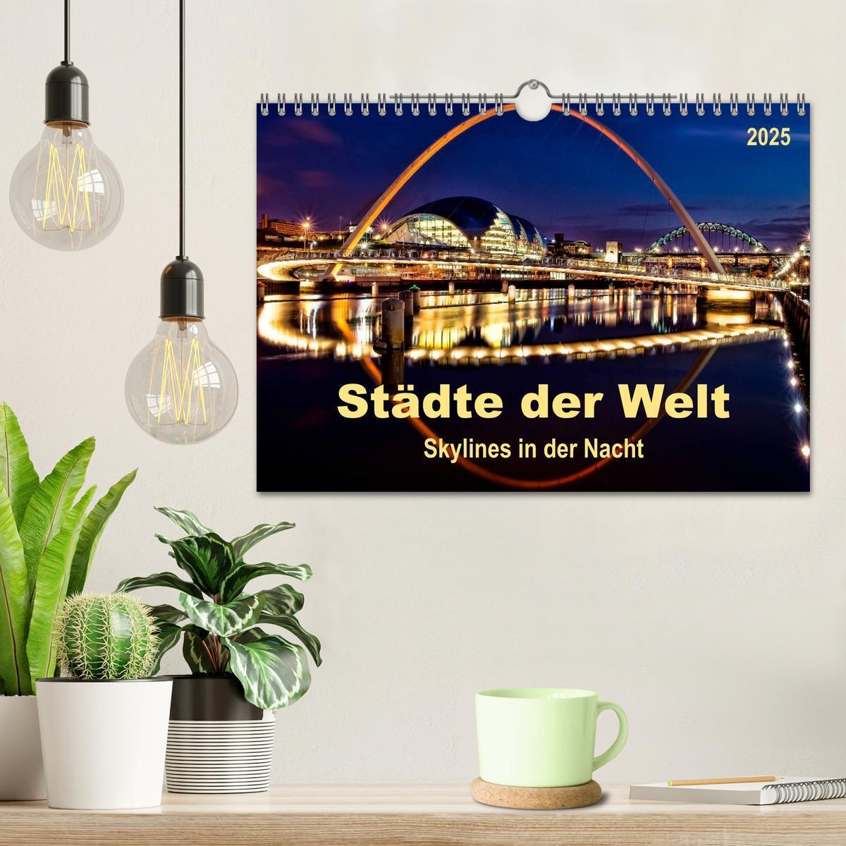 Bild: 9783435586370 | Städte der Welt - Skylines in der Nacht (Wandkalender 2025 DIN A4...