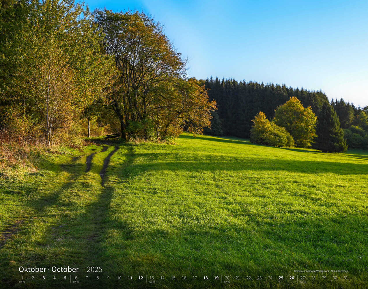 Bild: 9783862923427 | Wandern 2025 Großformat-Kalender 58 x 45,5 cm | Hiking 2025 | Verlag